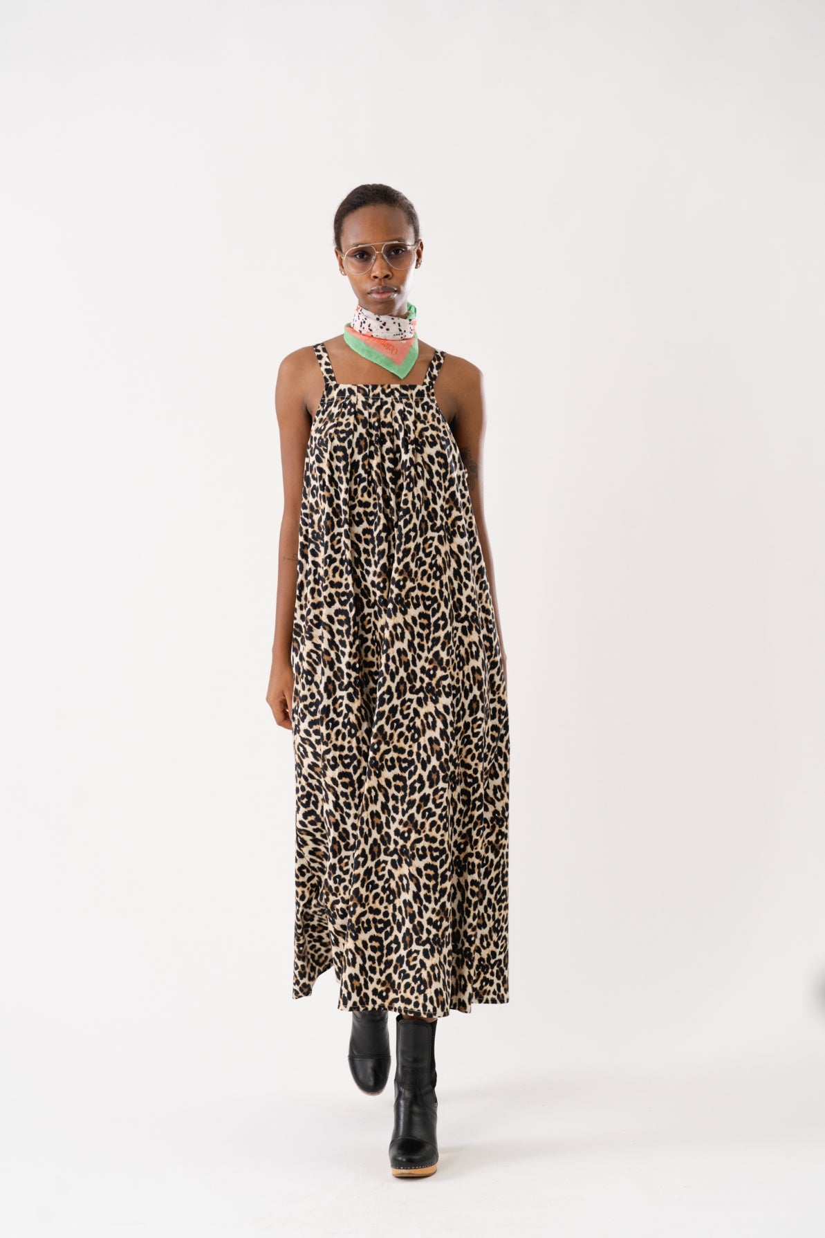 LOLLYS LAUNDRY Lungo Midi Dress Leopard Print Shine Design Store