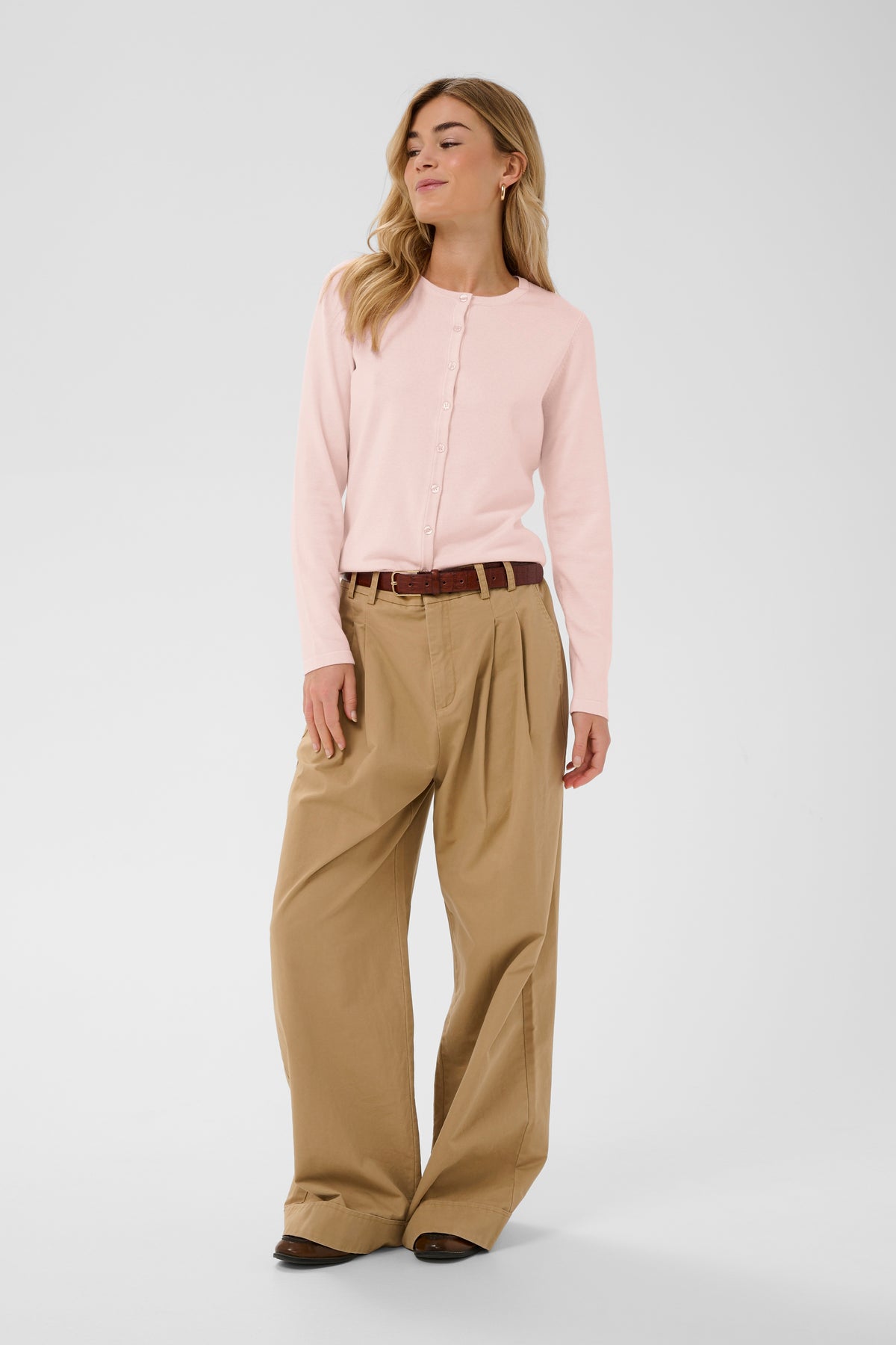 Mila Round Neck Cardigan | Chalk Pink