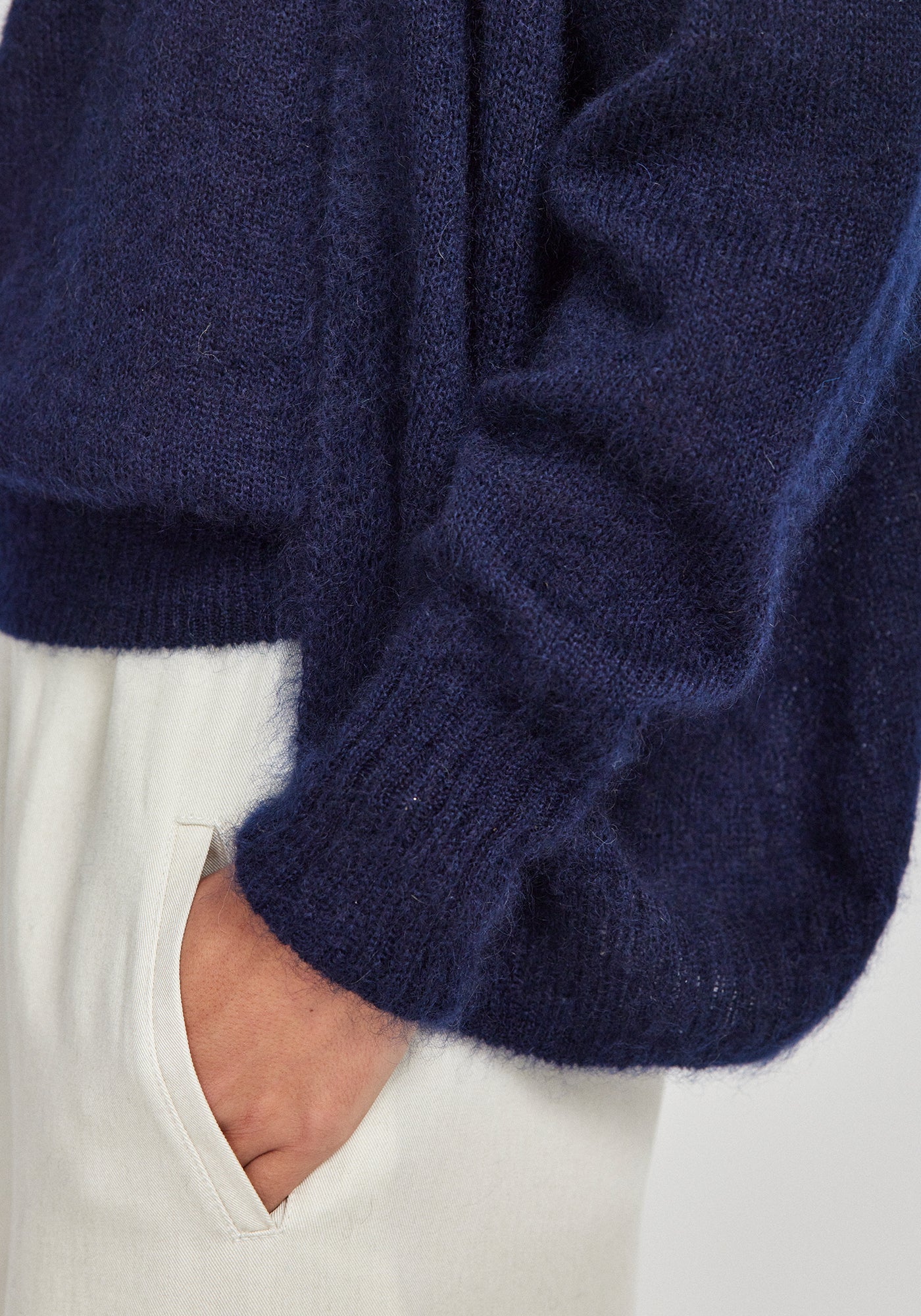 Linden Cardi | Deep Ocean