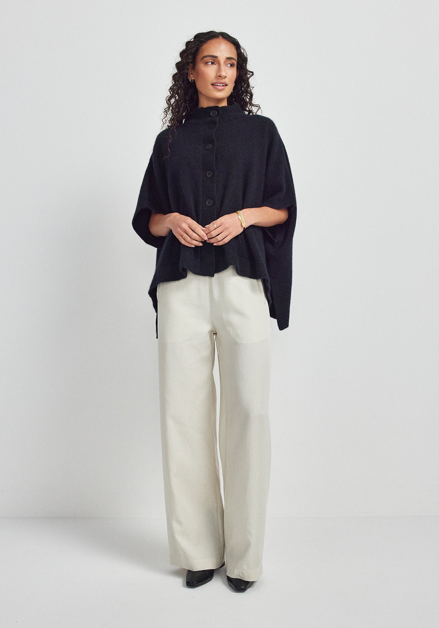 Anne Cape | Jet