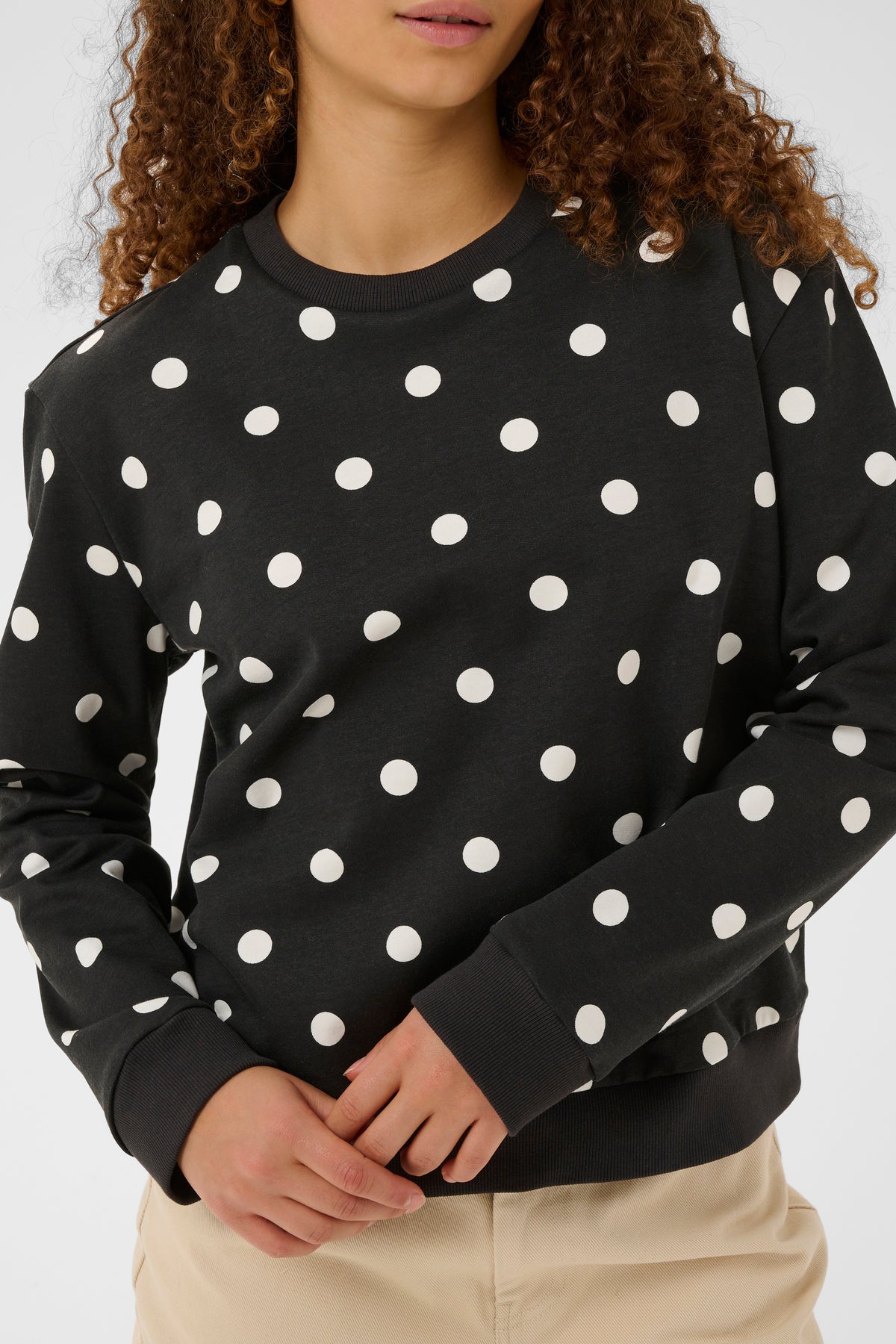 Zagna Sweat Pullover | Black Dot