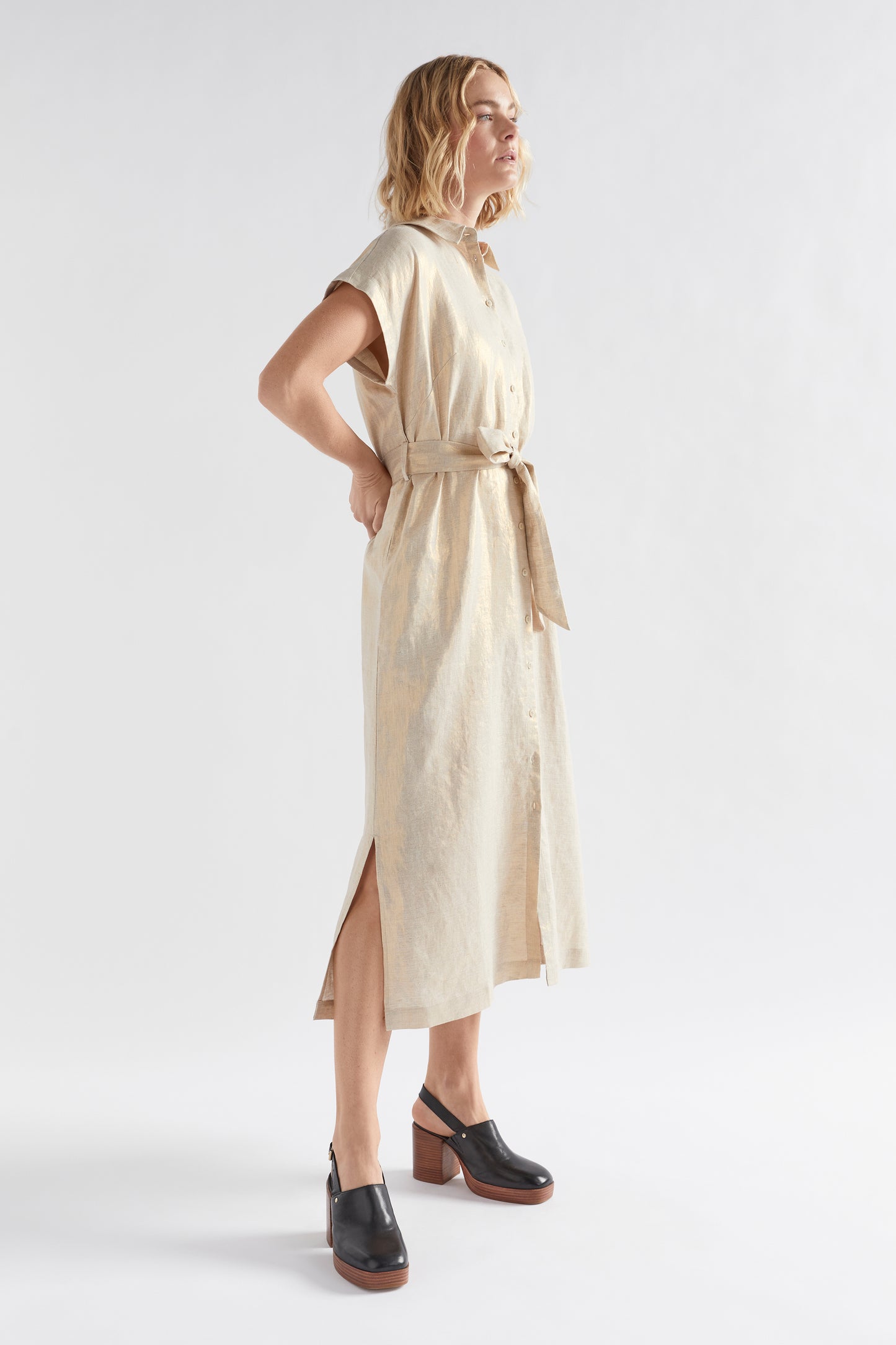 ELK Metalen Shirt Dress | Gold Linen