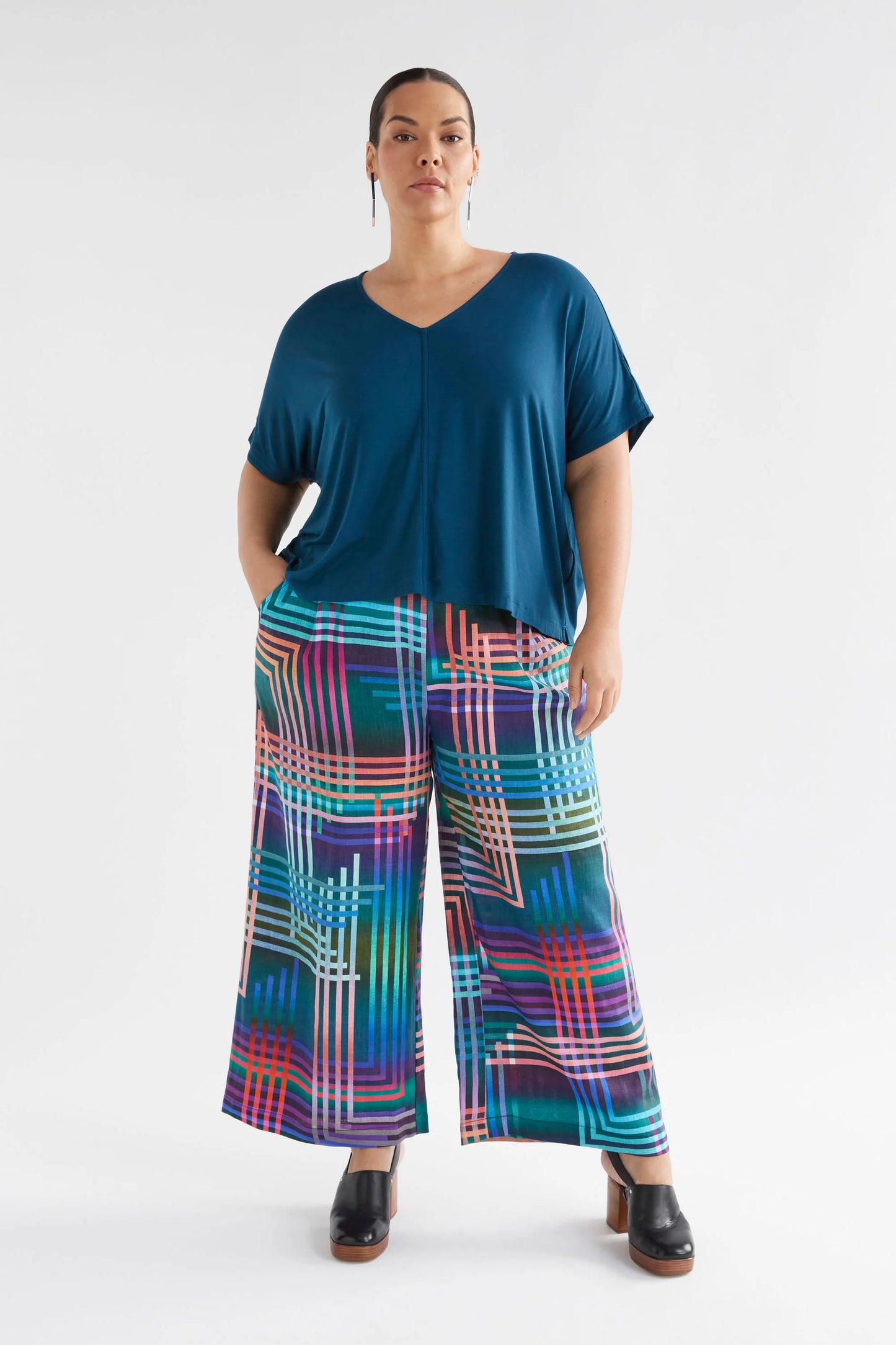 ELK Ilona Linen Pant | Navy Ligheten Print