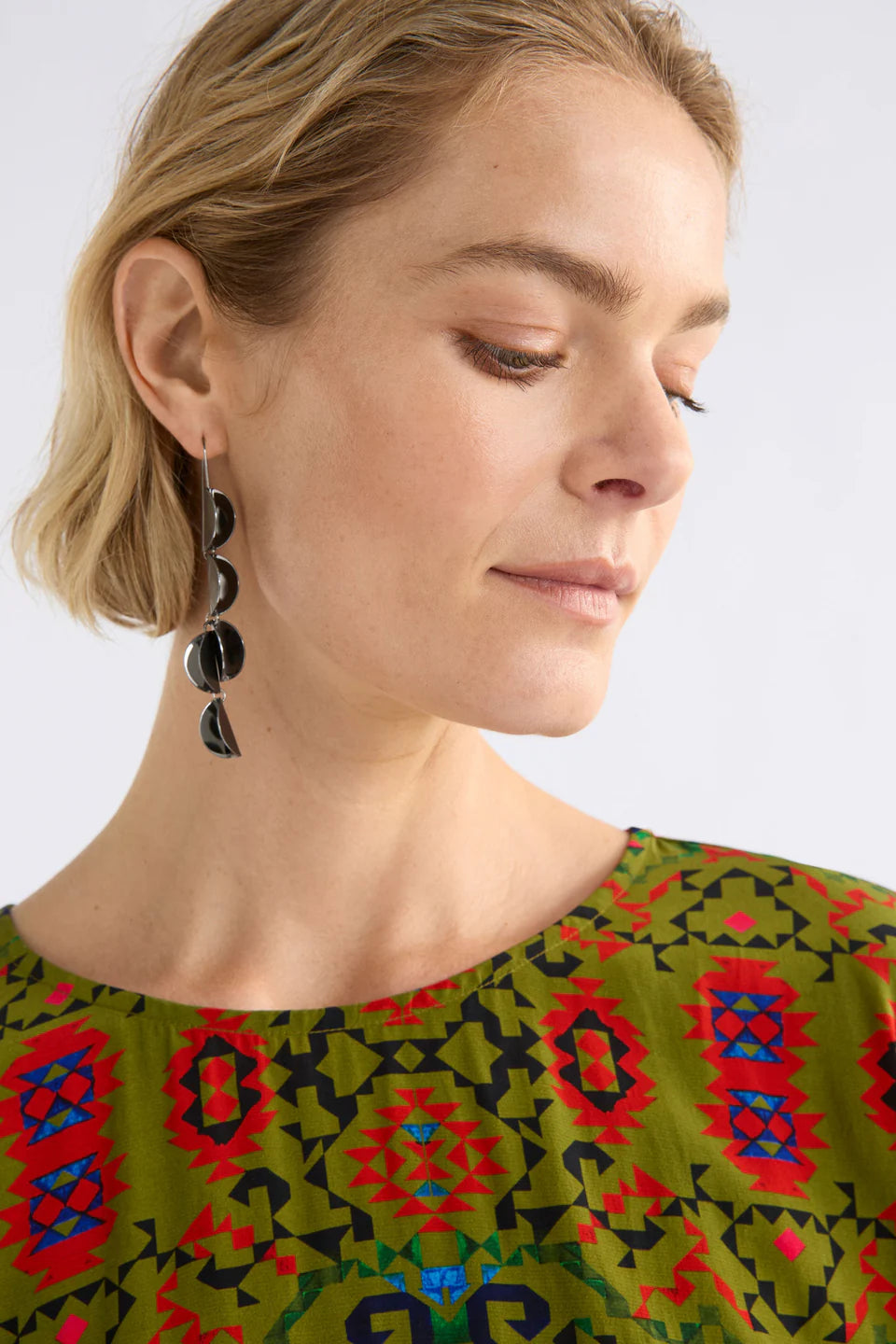 Fossen Drop Earring | Gunmetal