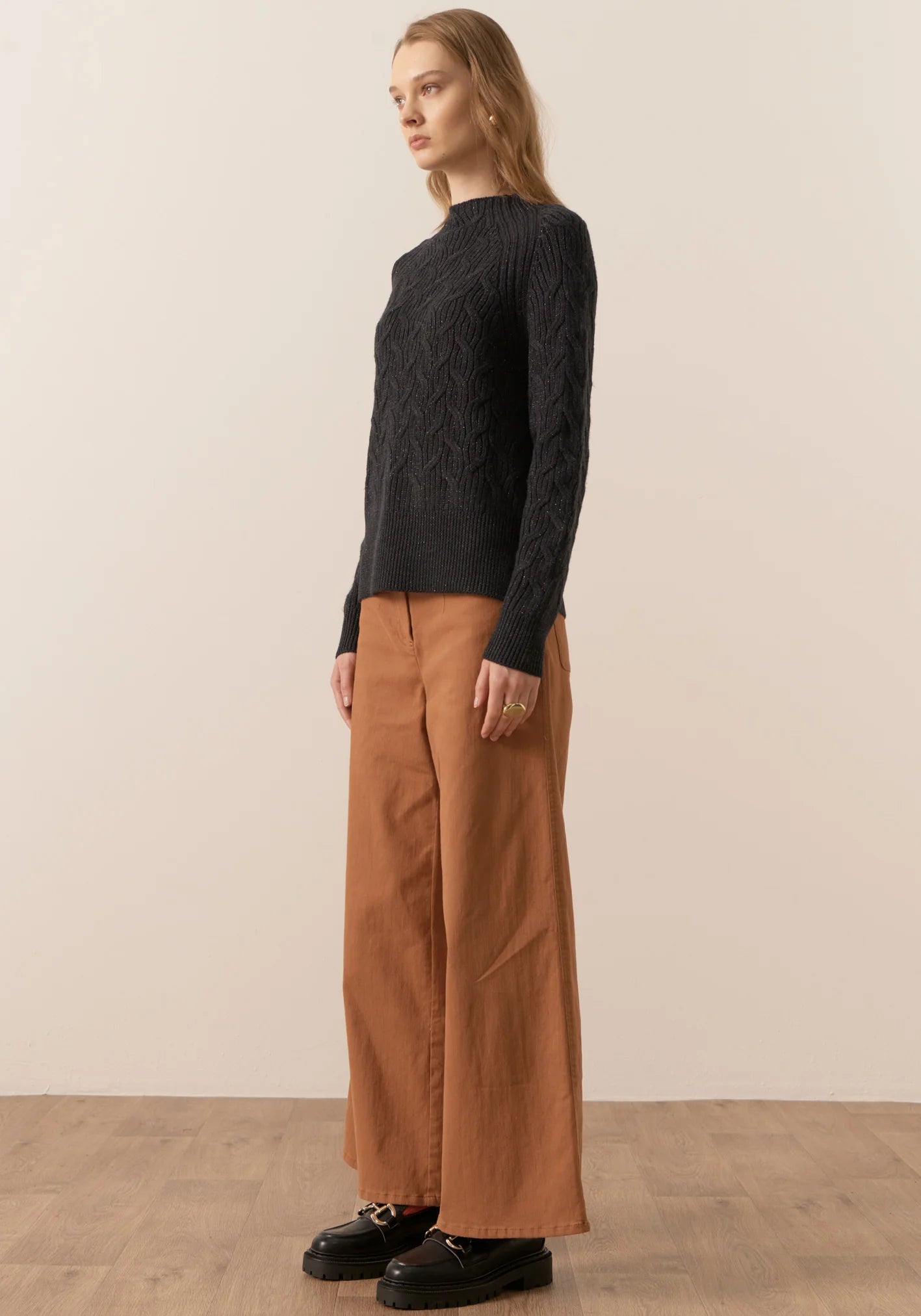 Bennet Lurex Cable Knit | Charcoal