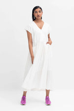 Load image into Gallery viewer, Elk Ond Dress - White
