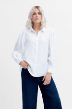 Load image into Gallery viewer, Elk Tia Linen Shirt - White
