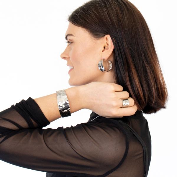 Dyrberg/Kern Structia Shiny Silver Bangle